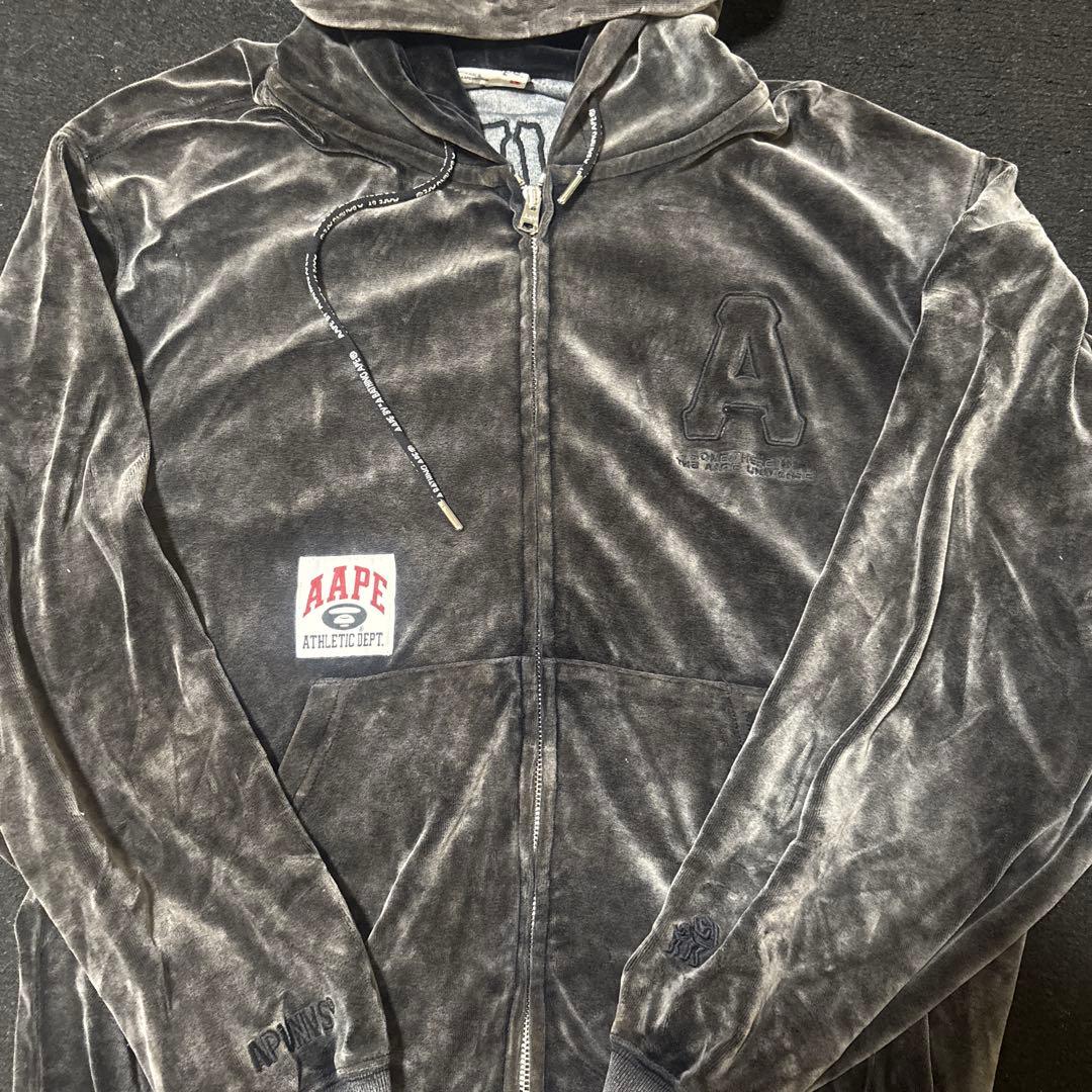 A BATHING APE パーカー