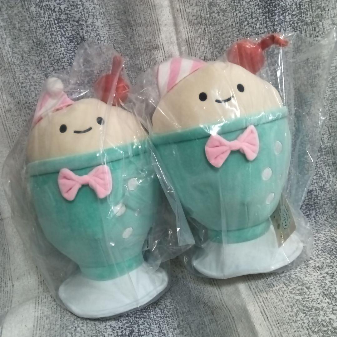 にっこりーのパーク　パーティ仕様のぬいぐるみ　BIGなクリームソーダ