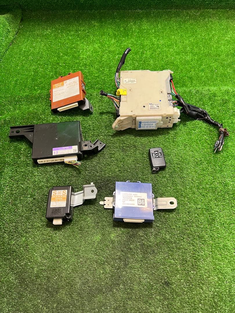 アルファード ANH20W 純正 スマートキー1個コンピューターセット