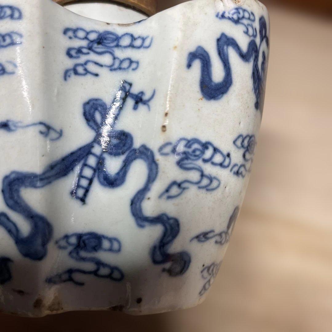 古染付分銅型茶壷　箱付