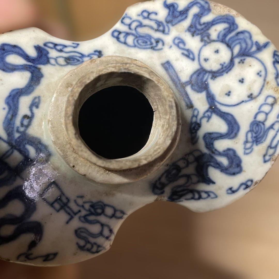 古染付分銅型茶壷　箱付