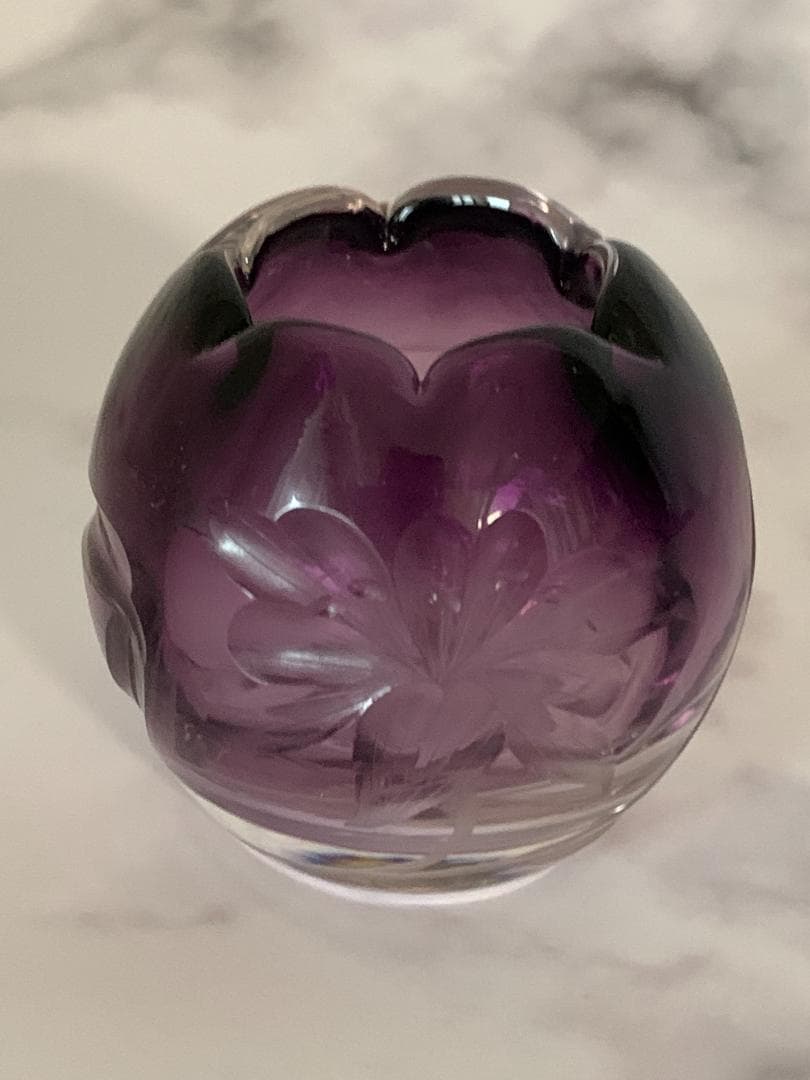 ✨週末限定✨★美品★　モーゼル　アメジストガラス　花瓶　置物　アンティーク