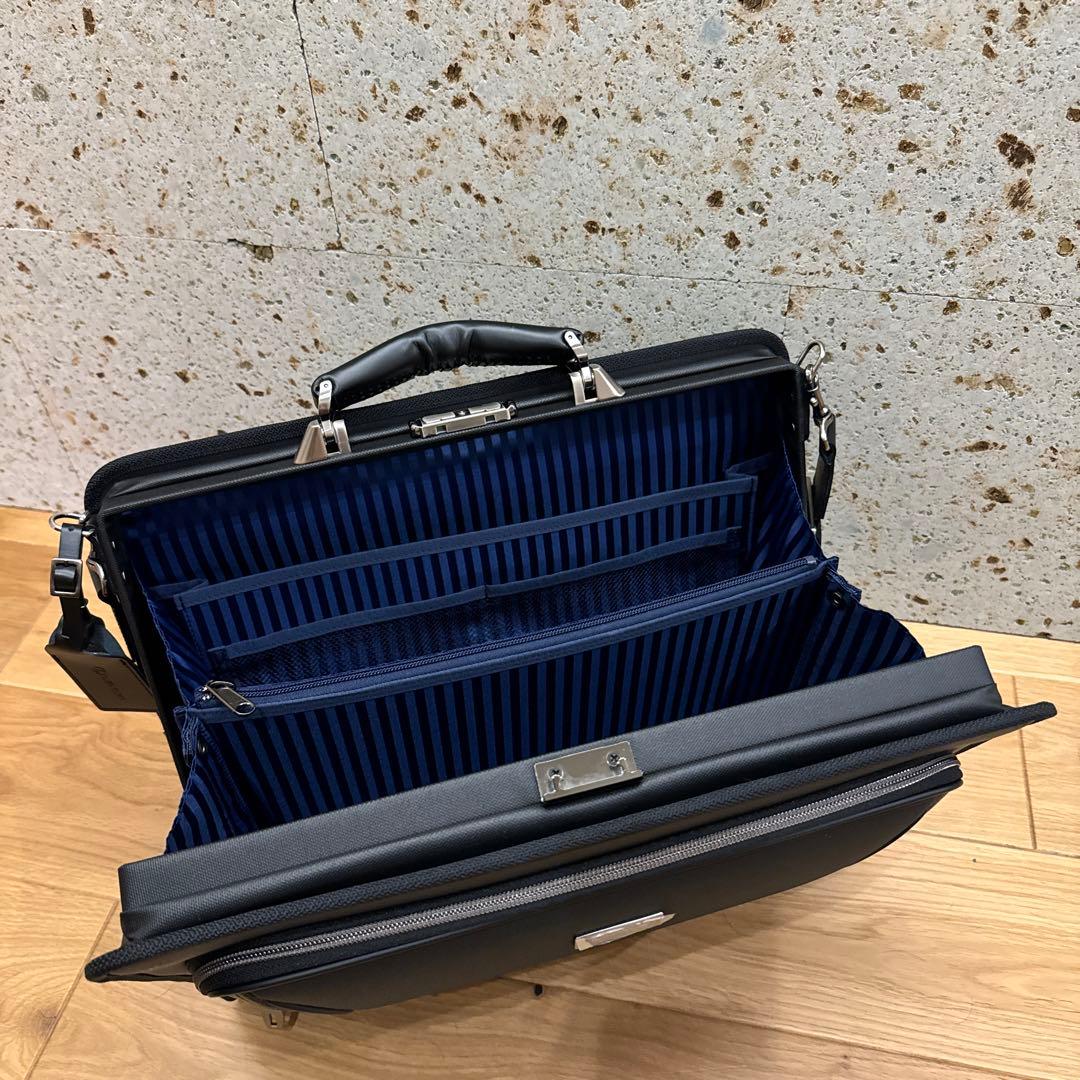 LEXUS レクサス　キャリーケース　ビジネスバッグ　2点セット　未使用