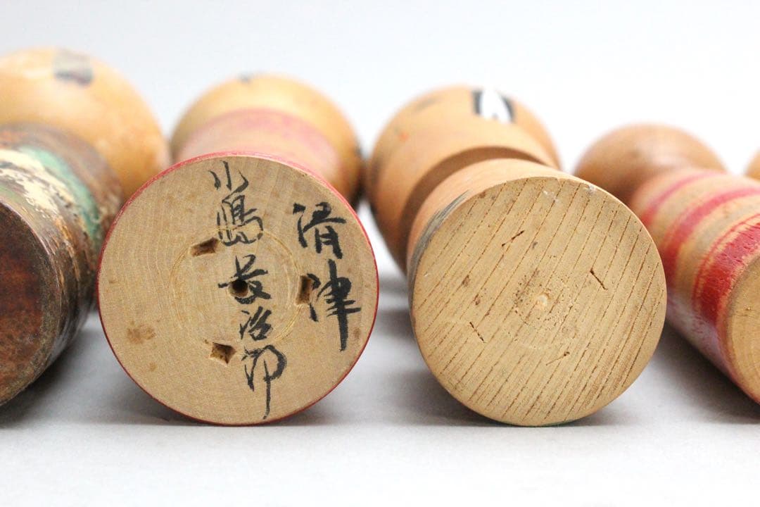 4750 こけし34点 〈小笠原義雄　里見正雄　小沢孝雄　吉田勝範 他〉送料無料