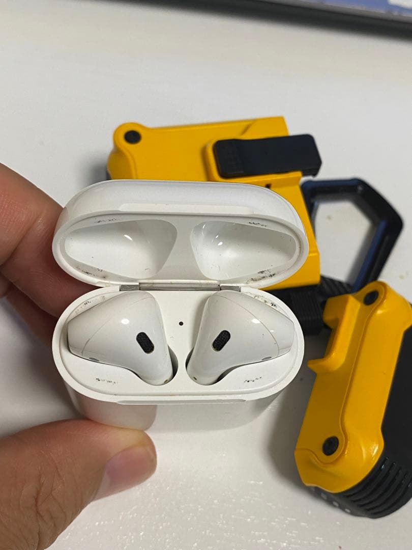 Apple AirPods  第2世代