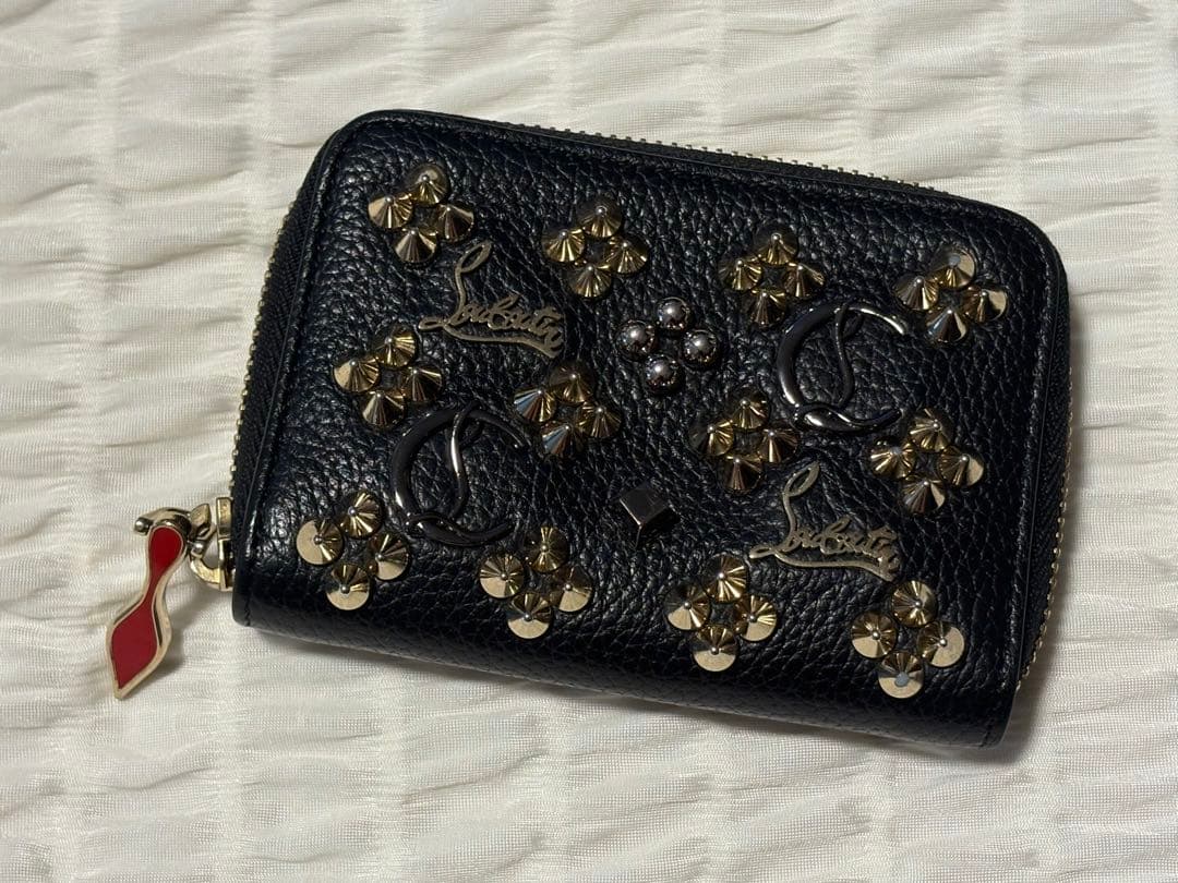 クリスチャンルブタン お財布 カードケース 小銭入れ ケース スタッズ