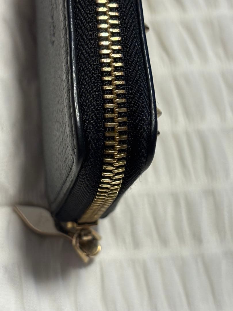 クリスチャンルブタン お財布 カードケース 小銭入れ ケース スタッズ