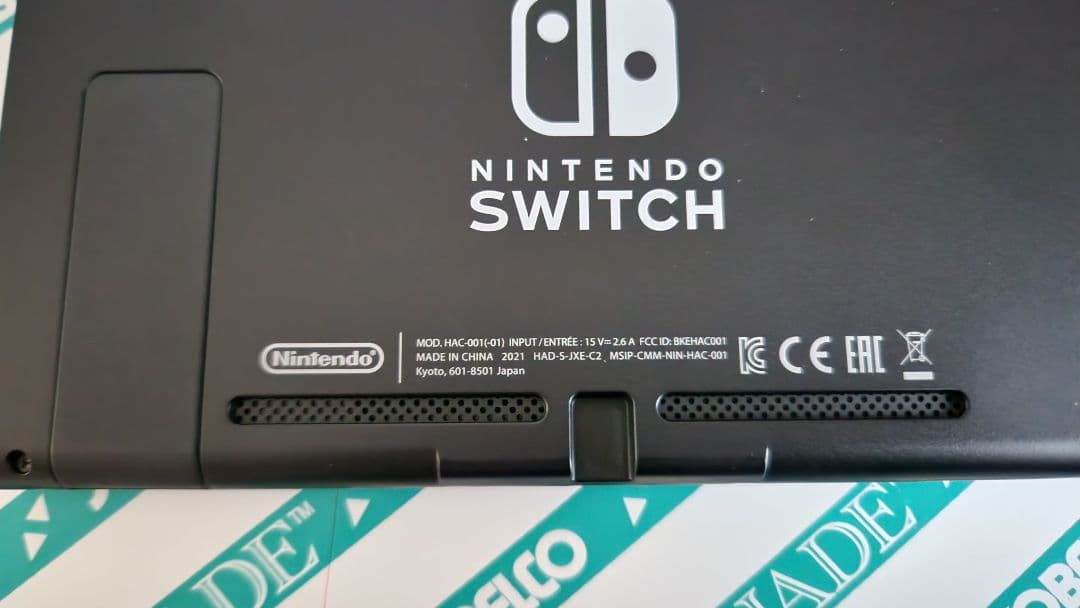 Nintendo Switch 本体 現行モデル 2021年製