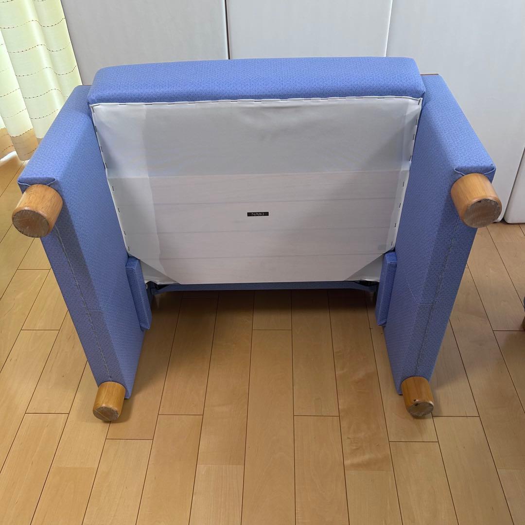 NAIKI ナイキ　ロビーチェア　ソファベッド　ライトブルー　リクライニング①