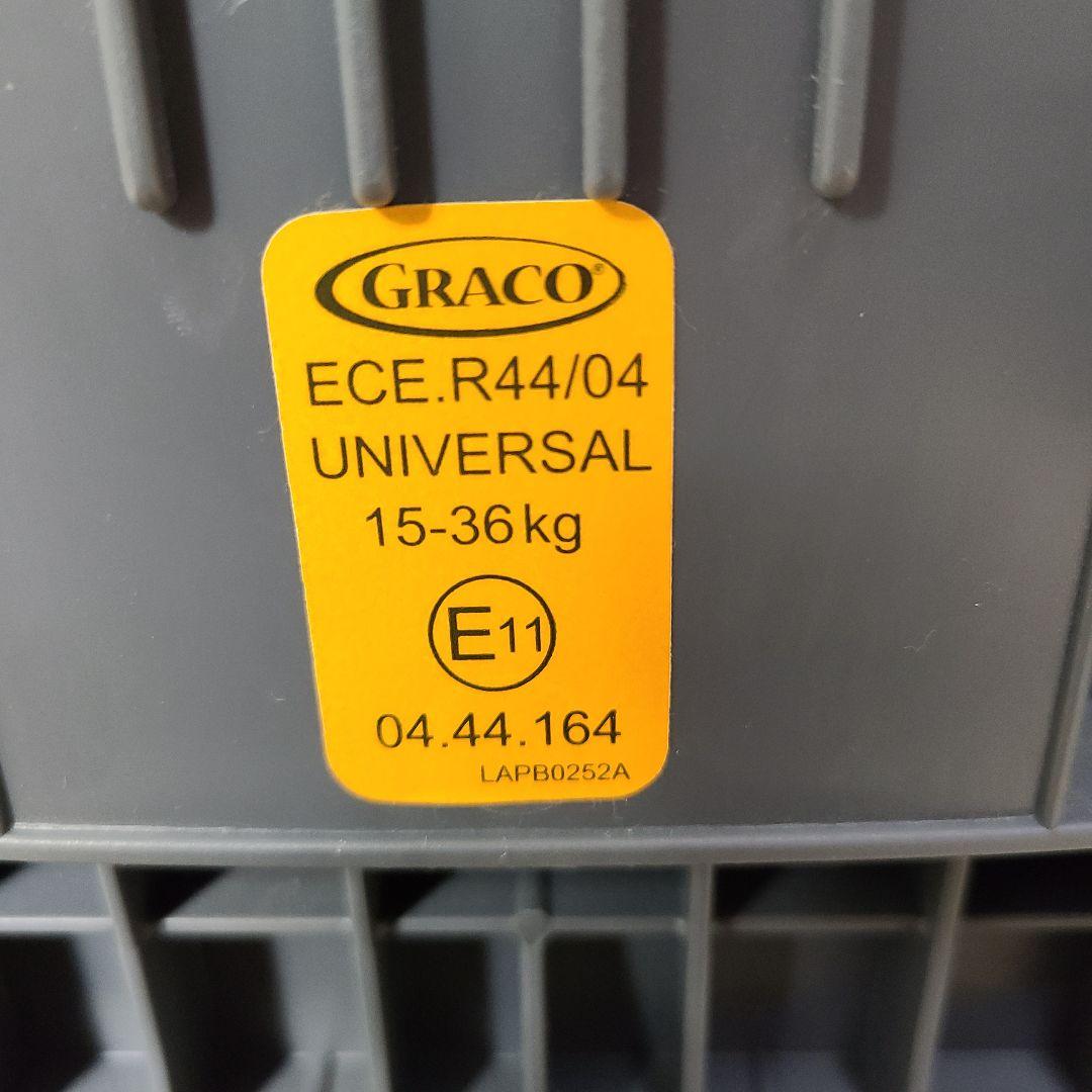 s*a様 最速発送　ジュニアシート チャイルドシート　　3歳～11歳　2台セット