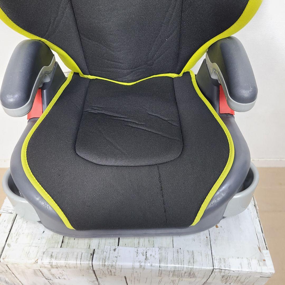 s*a様 最速発送　ジュニアシート チャイルドシート　　3歳～11歳　2台セット
