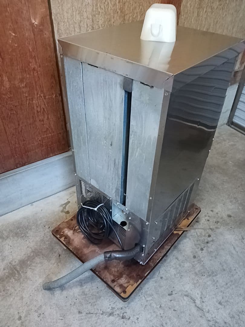 Panasonic　業務用製氷機　SIM-S2500