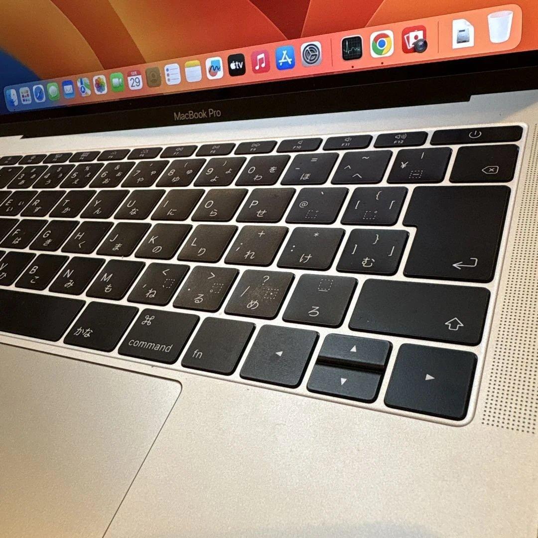 【充放電31回・超美品】MacBook Pro 13インチ 2017 シルバー