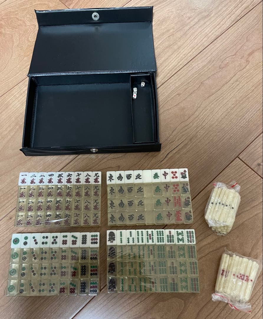 アカギ ミニクリア麻雀牌 セット