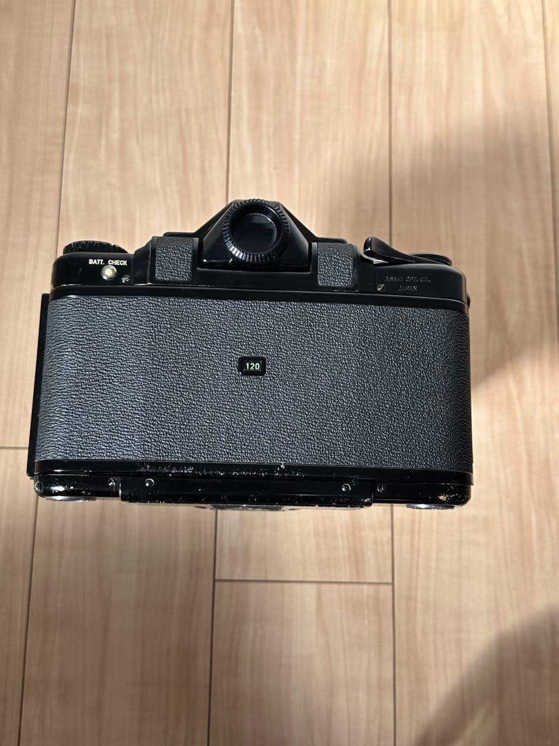 作例有 PENTAX 6×7後期 & SMC TAKUMAR 6x7 105mm