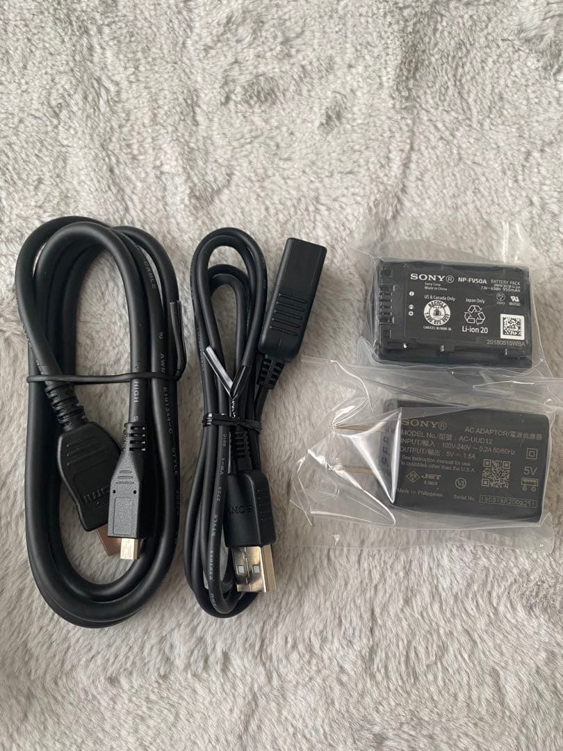 SONY HDR-CX680 ビデオカメラ 本体 レッド