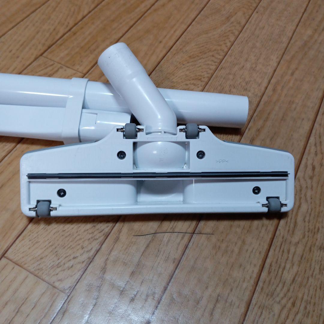 マキタ10.8V充電式クリーナCL107FD純正バッテリー、充電器、サイクロン付