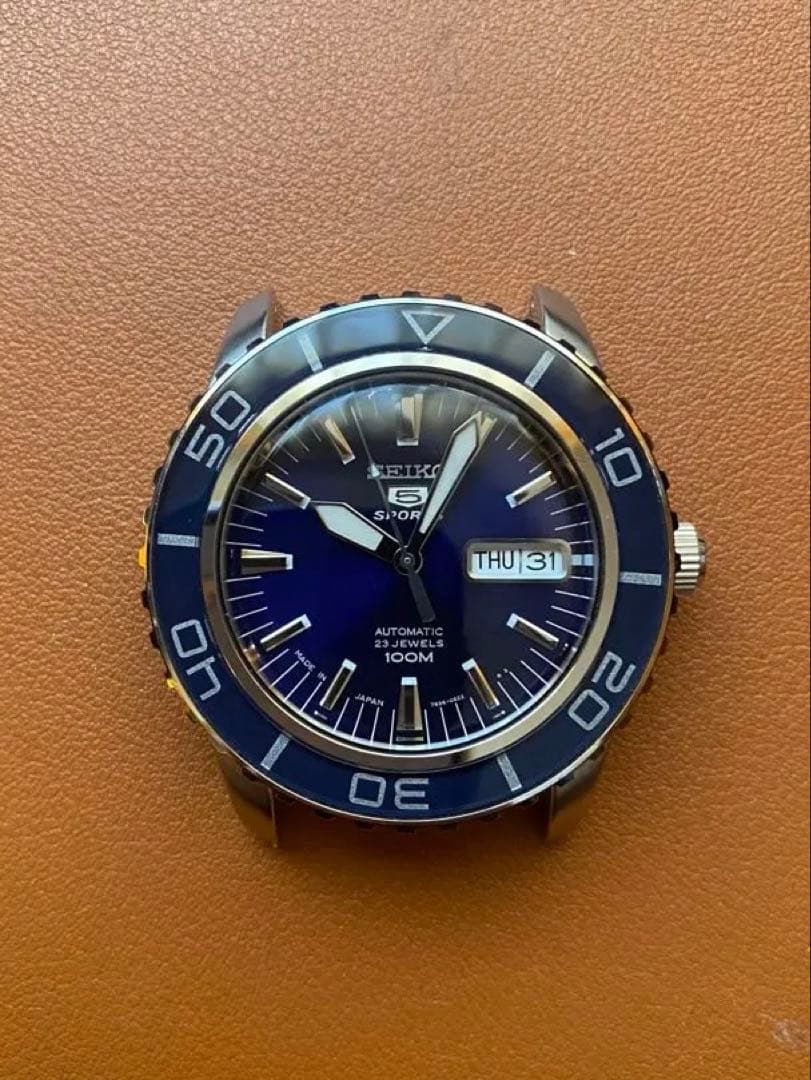 腕時計 SEIKO5 sports SNZH ファイブファゾム