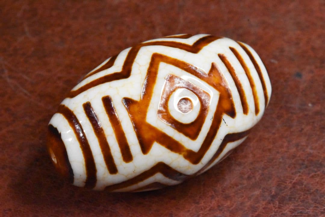 上肯龍眼天珠 特殊形