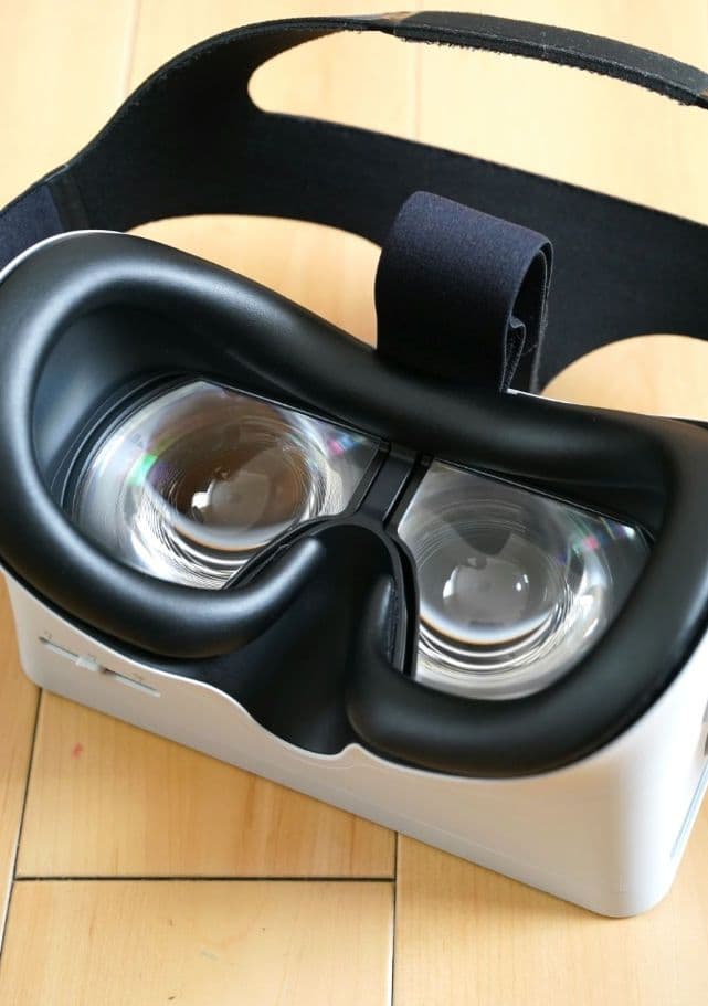 スマホアクセサリー XPERIA View XQZ-VG01