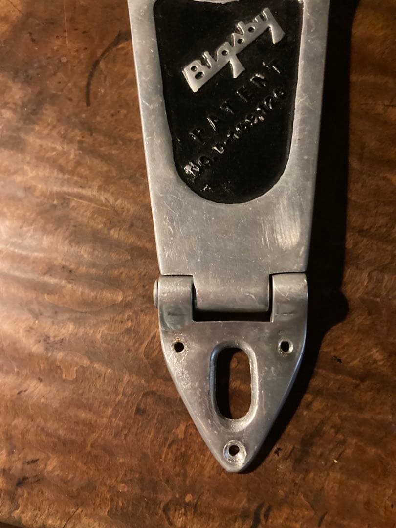 Bigsby B6 ビブラートユニット　テールピース