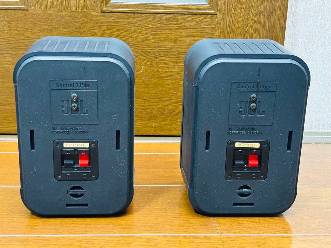 JBL 2way モニタースピーカー　Control 1 Plus