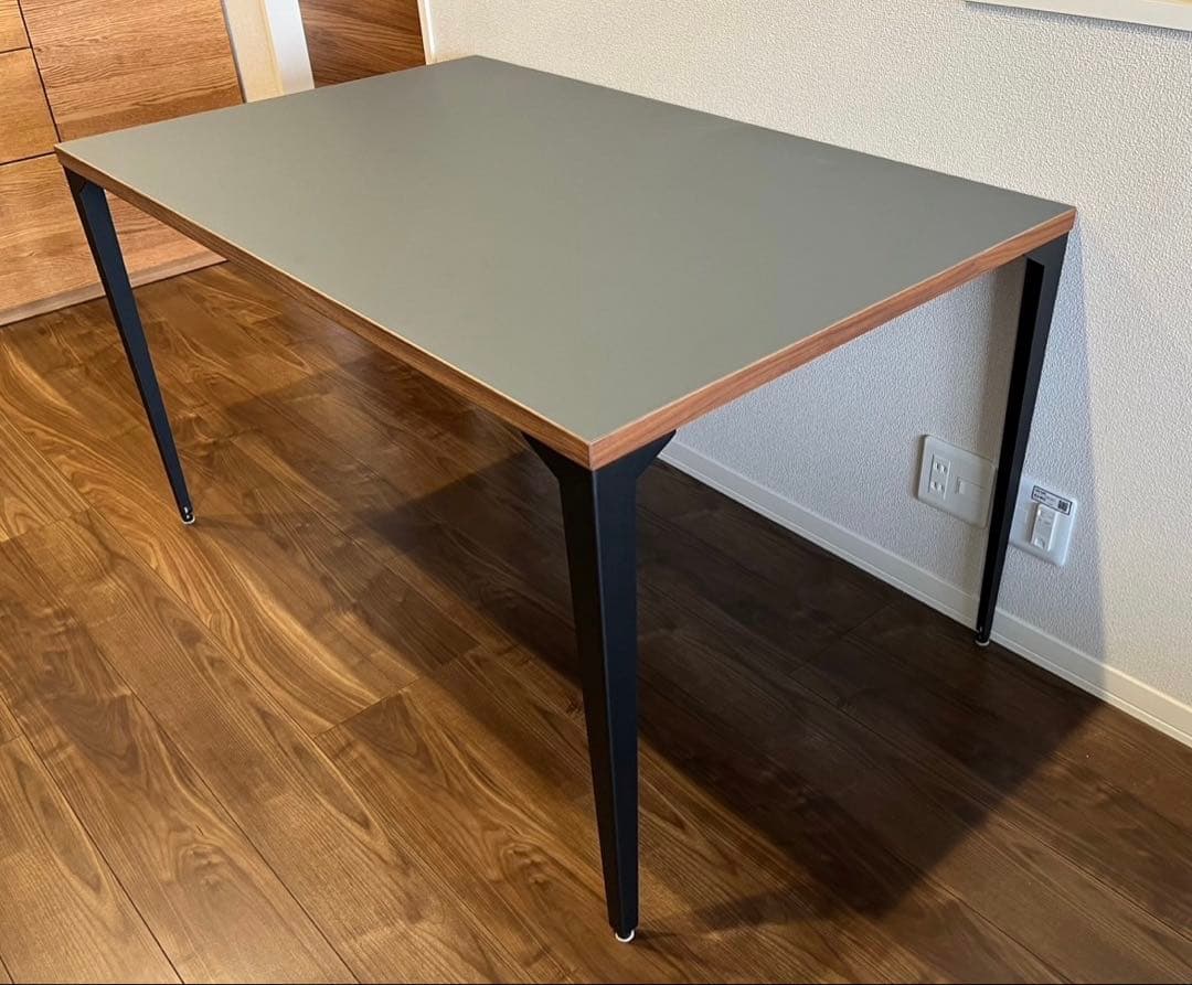 5/4までKANADEMONO リノリウムPewter 130×80センチ