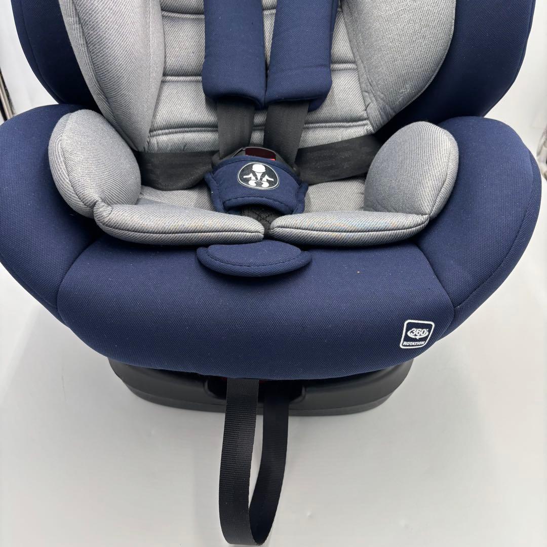 極美品　アイリスプラザ ISOFIX シートベルト固定 チャイルドシート