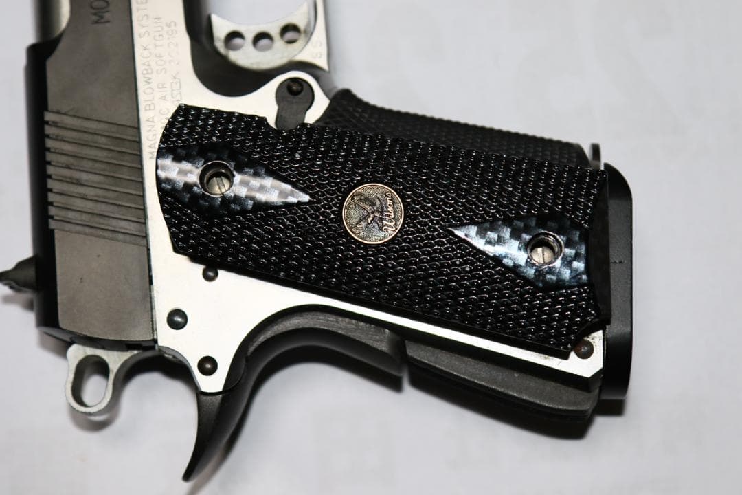 Wilsons メダリオン付 ヘビーウエイトグリップ V10用