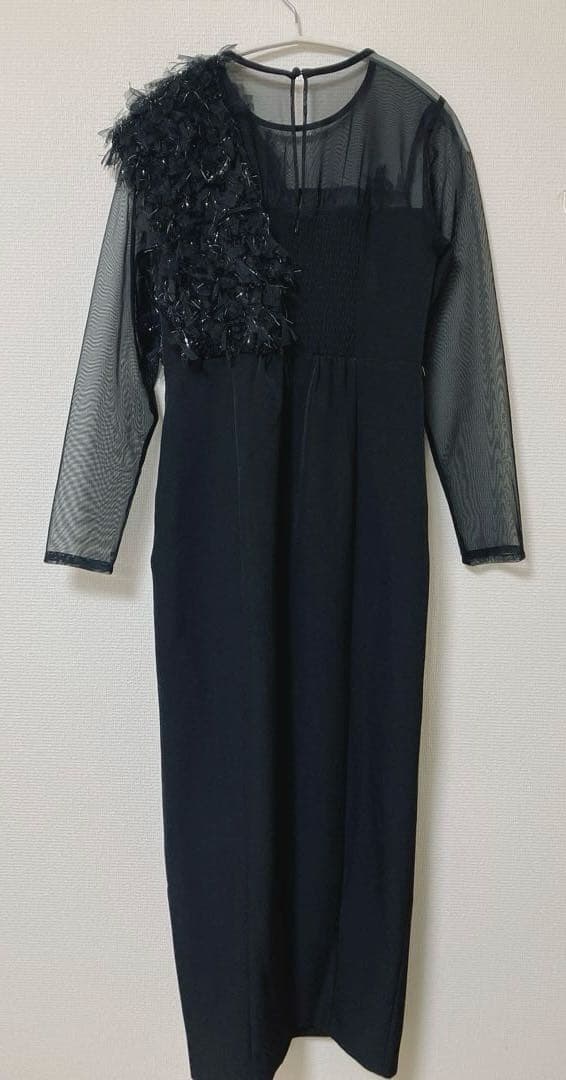 人気　ニアナ　フリンジグリッターノットドレス　パーティ　オケージョン　ブラック