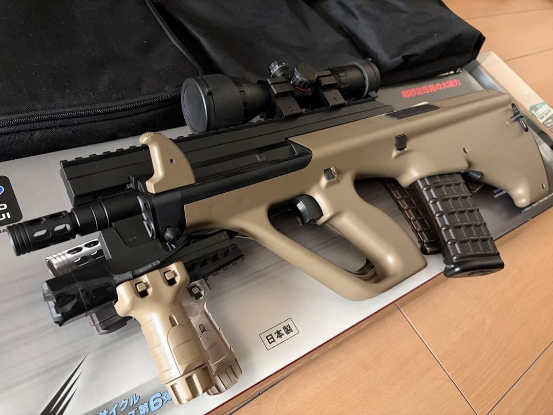 東京マルイ 電動ガン ハイサイクル STEYR AUG タンカラー おまけ多数！