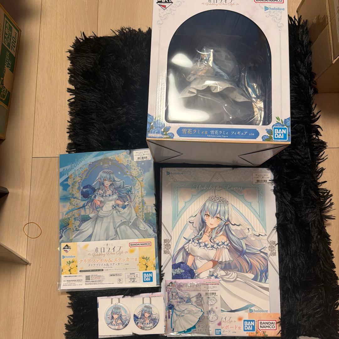 一番くじ 雪花ラミィ フィギュア＆グッズセット