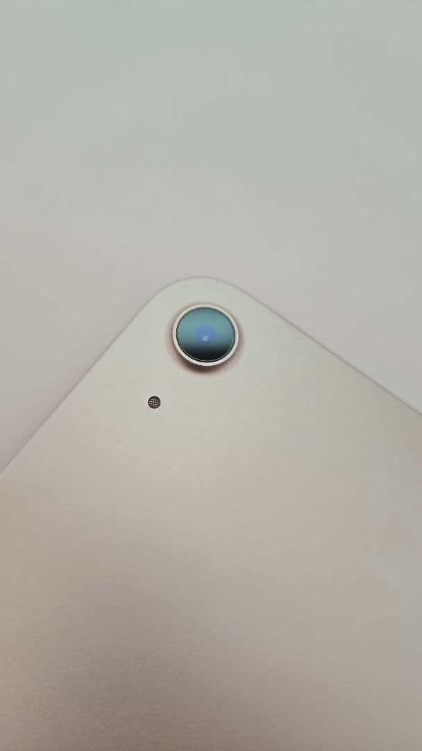 Apple iPad Air 第5世代スターライト64GB wifiモデル