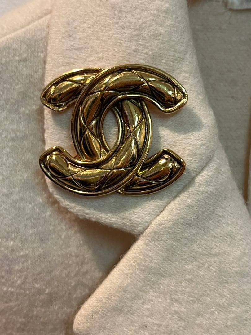 正規品 CHANEL マトラッセ ココマーク ヴィンテージ ブローチ 1152