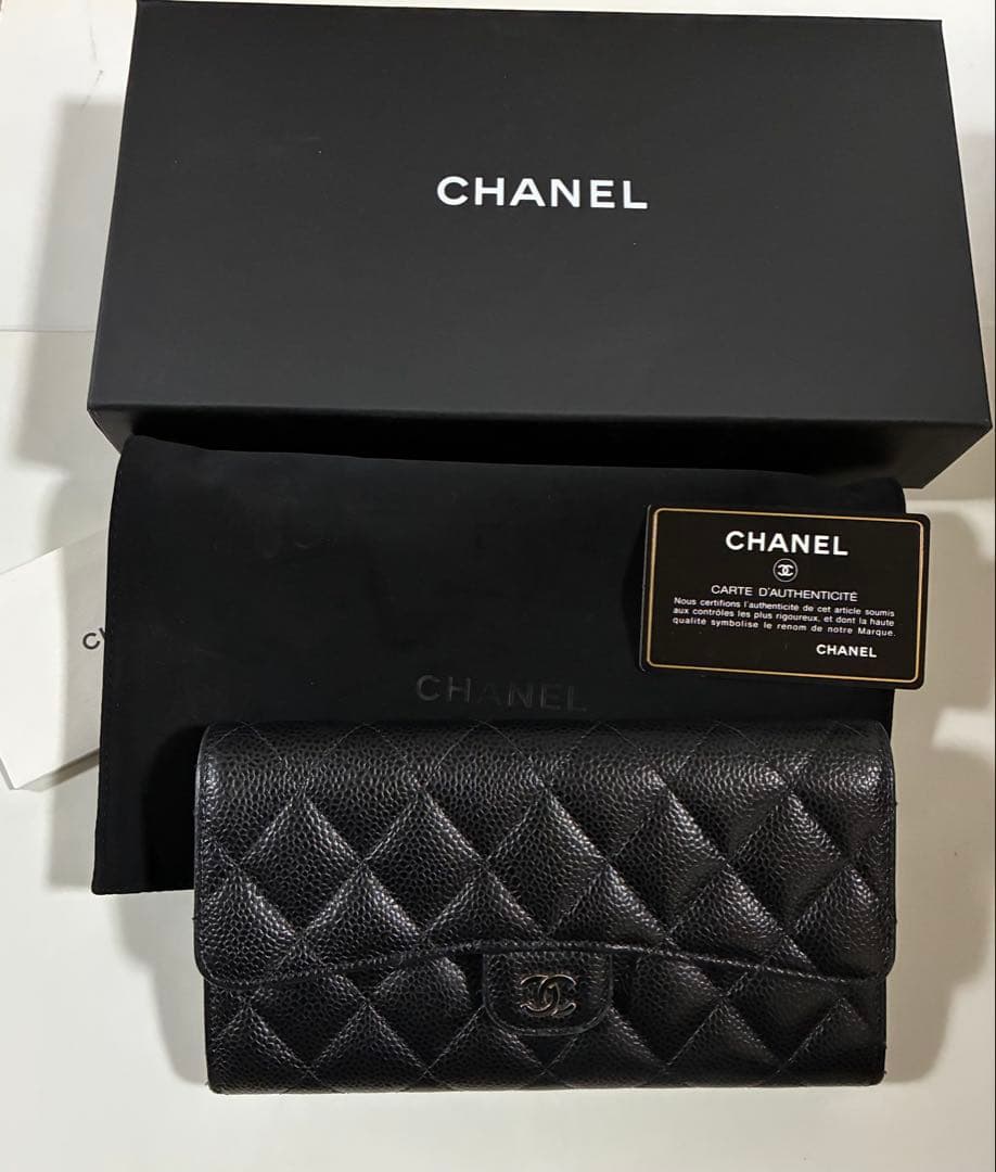 CHANEL 長財布