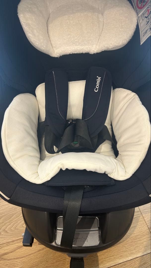 コンビ　回転式　ISOFIX チャイルドシート　クルムーヴ　スマート