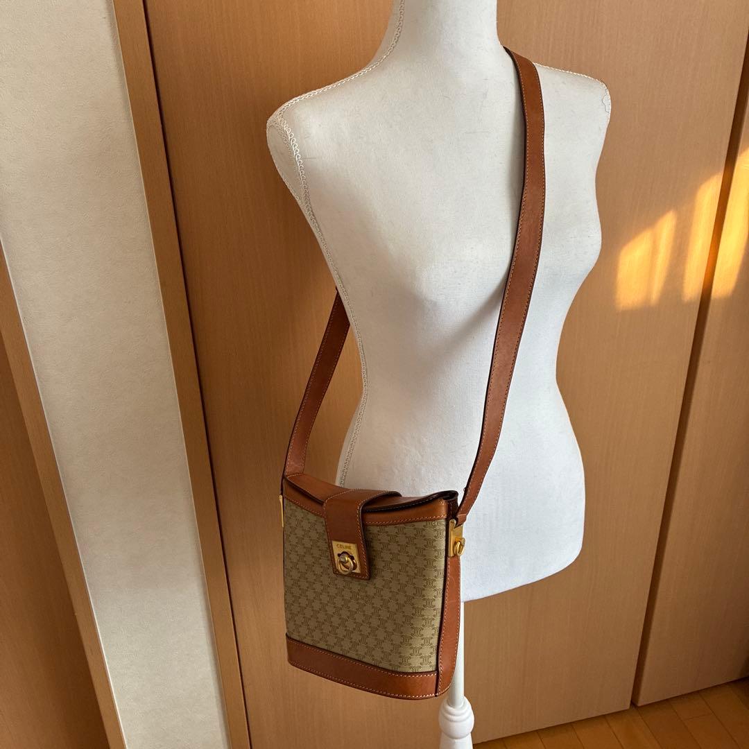 CELINE ショルダーバッグ ベージュ/ブラウン