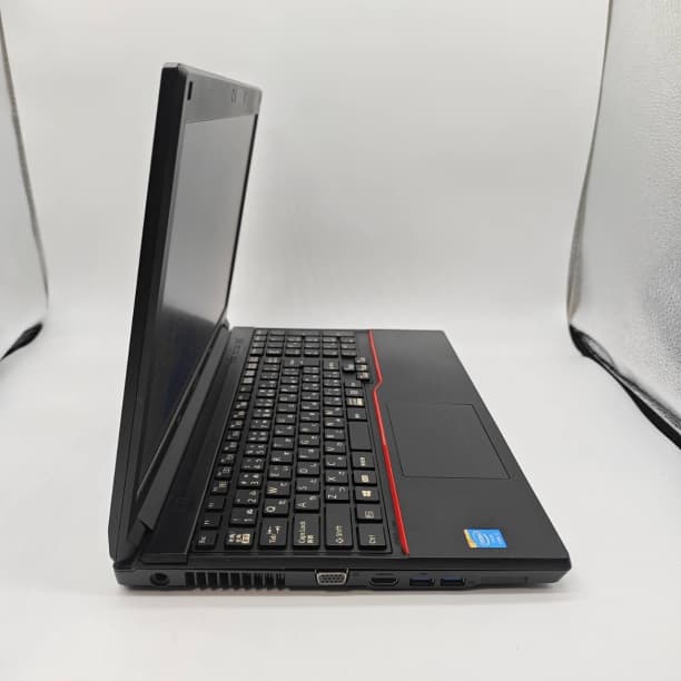 バッテリー◎ 15 富士通 i5-4 16GB SSD480GB オフィス