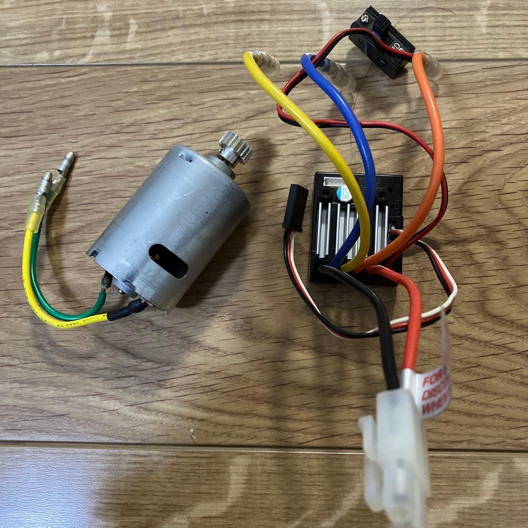 TAMIYA RCカー ファインスペック2.4G＋充電器のみ