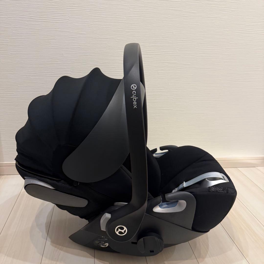 人気【美品】cybex サイベックス クラウドZ i-size