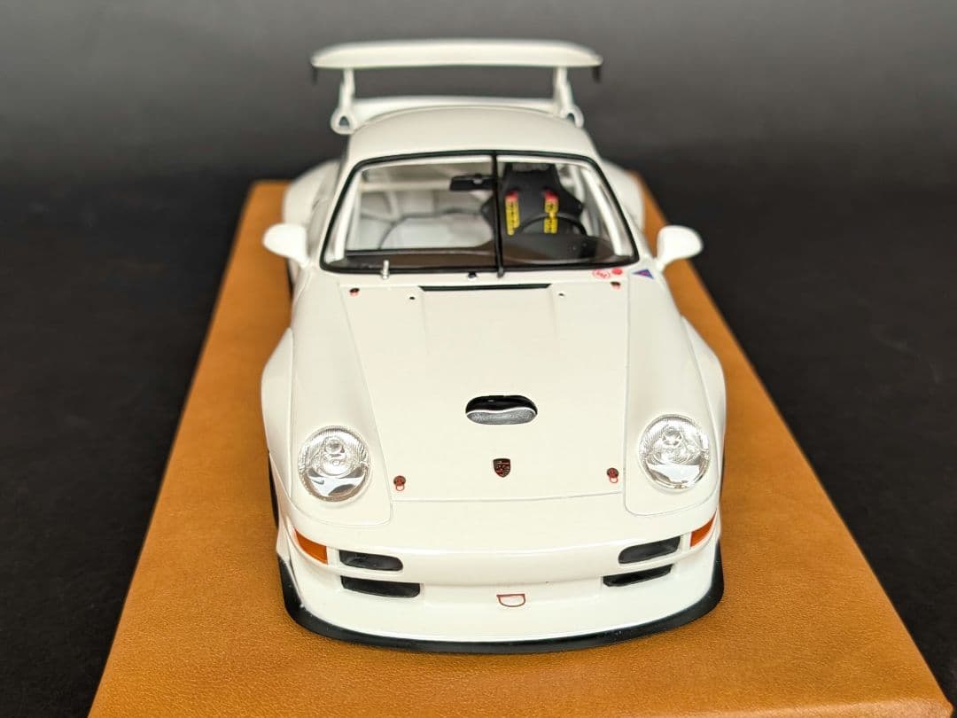 GTスピリット 1/18 PORSCHE 911 (993) GT2 EVO