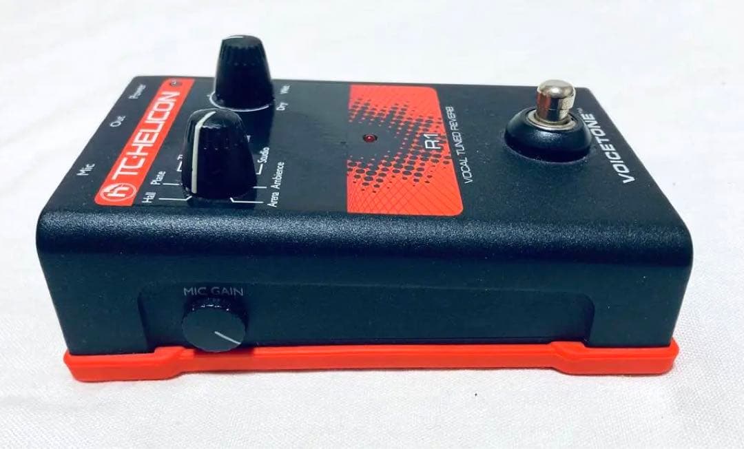 TC HELICON VoiceTone R1 動作良好