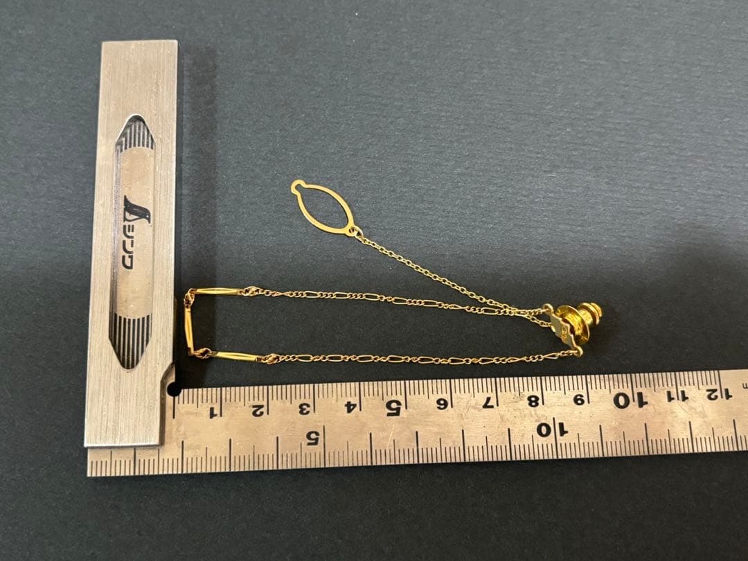 K18 ピンブローチ 中古品