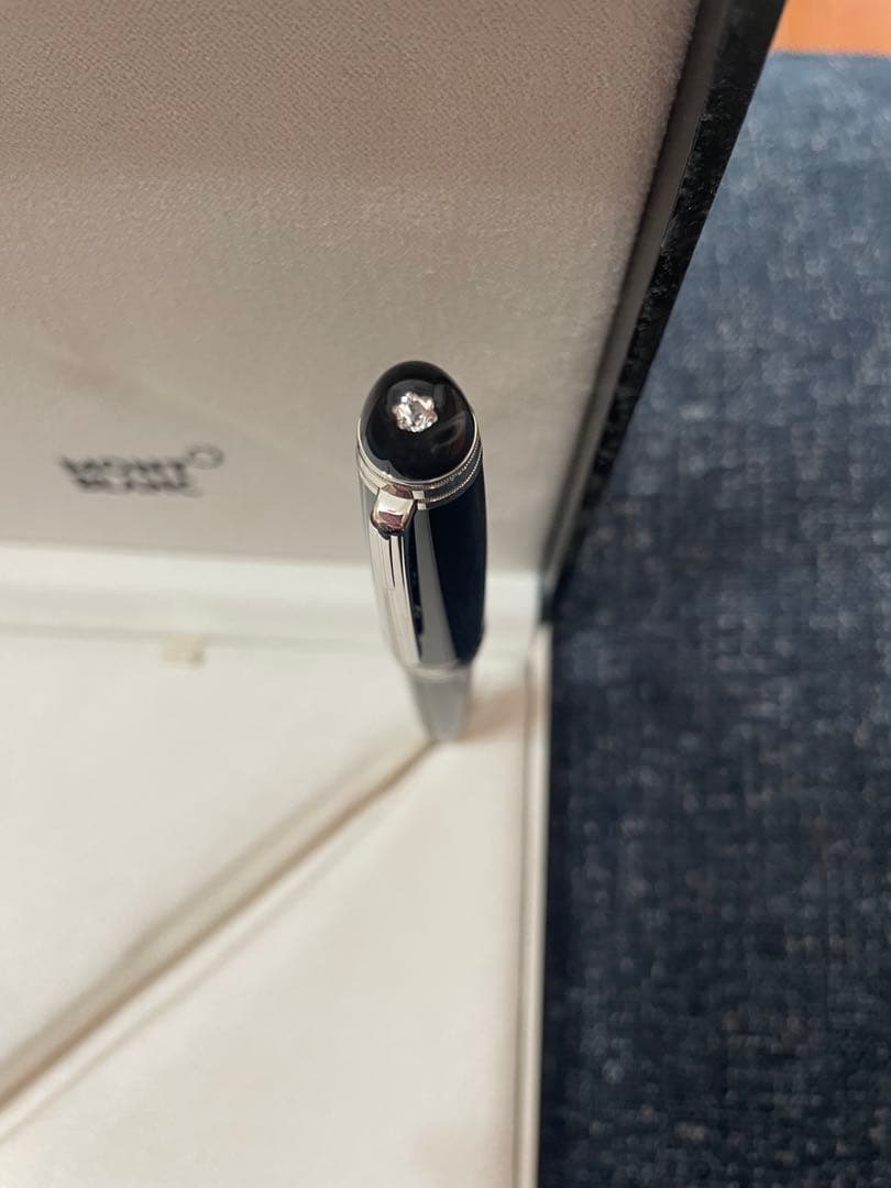 【正規品　新品】モンブラン ダイヤモンド ルグラン ボールペン