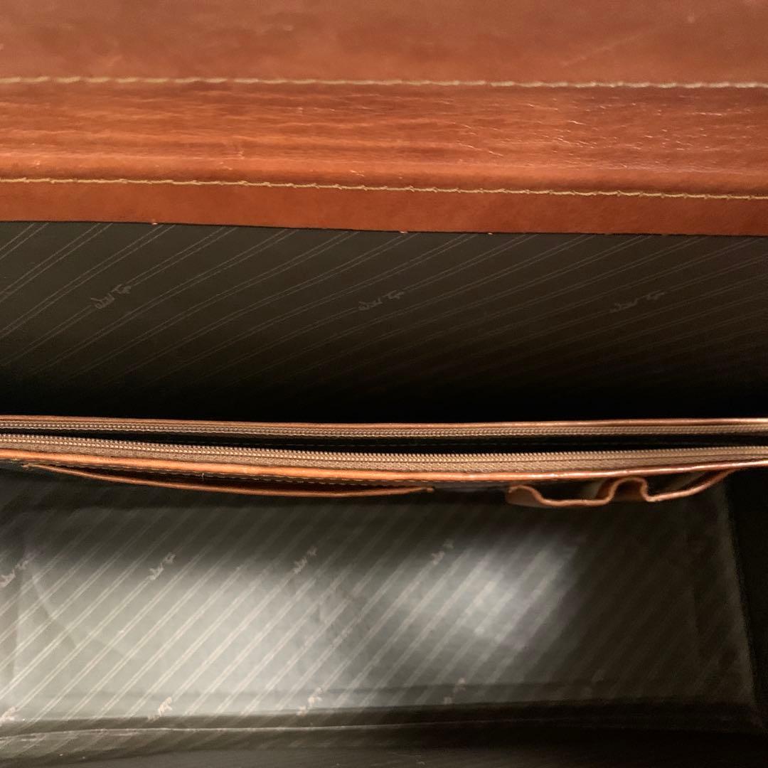 CARTELLA レザー ビジネス鞄