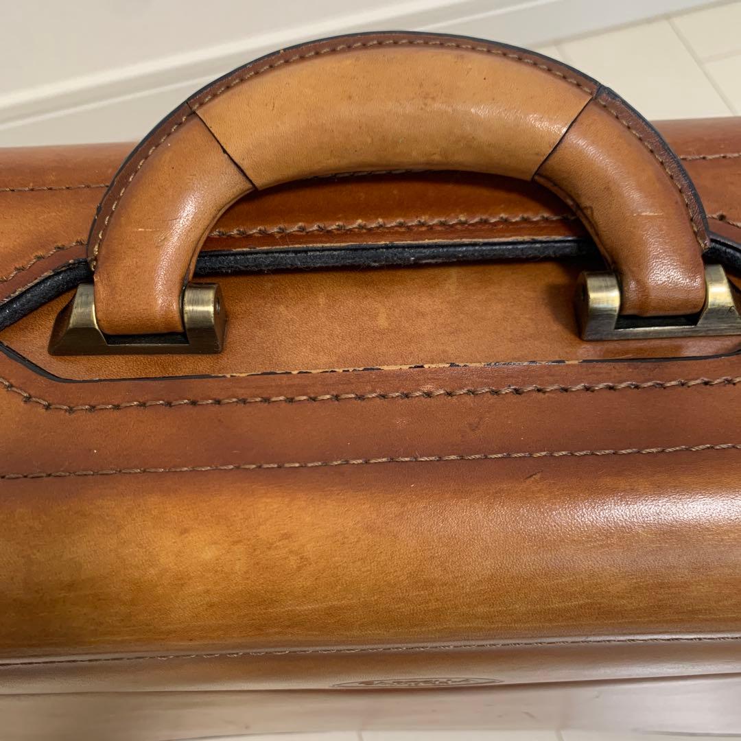 CARTELLA レザー ビジネス鞄