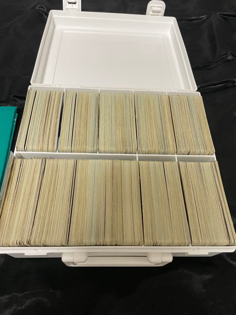 ポケモンカード まとめ売り レア物あり キャリングケース付き