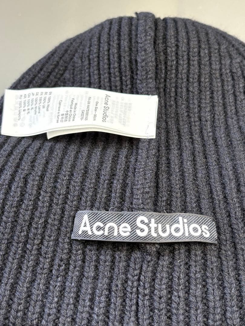 Acne Studio スモールFaceビーニー