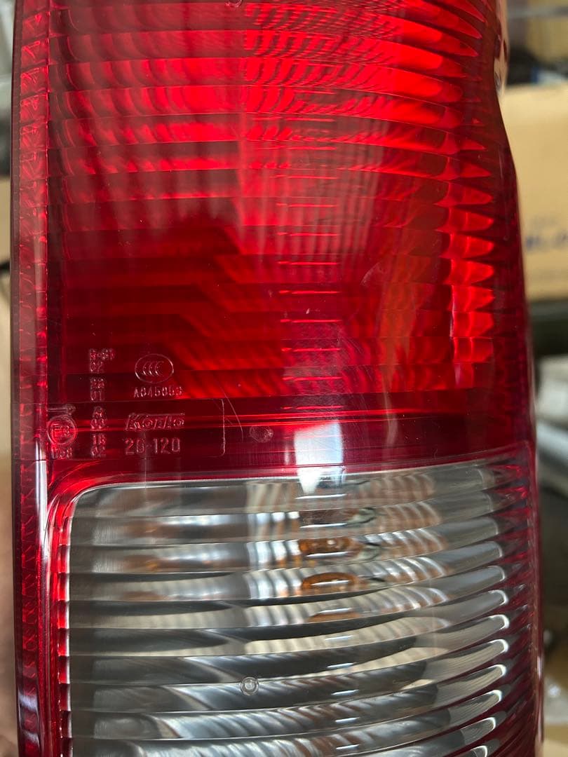 ハイエース 2型 美品純正テールランプ左右セット