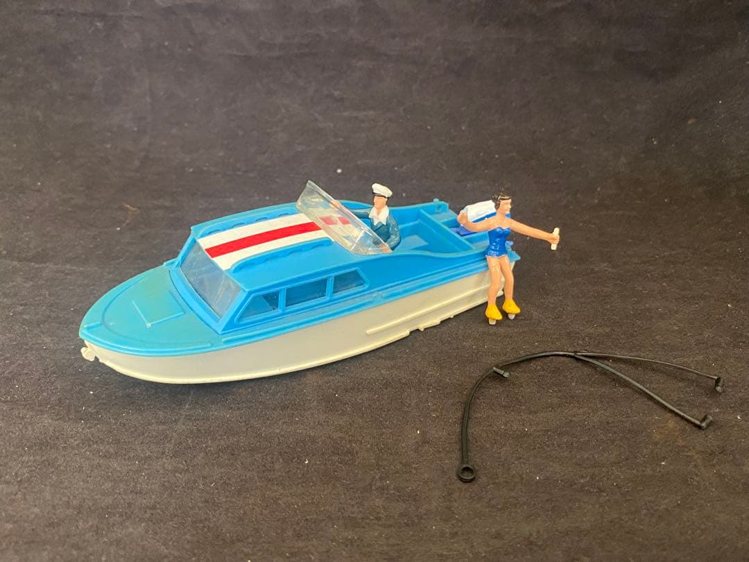 ⭐️Corgi Buick “RIVIERA” SET 1/48 #245